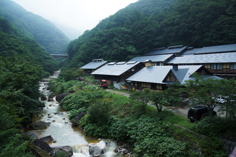 峩々温泉