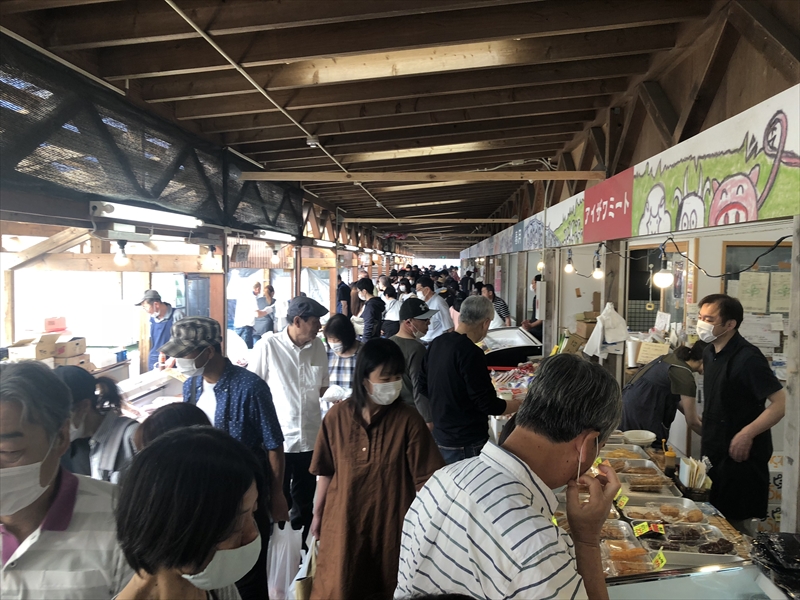 「ゆりあげ港朝市」日曜祝日開催中!!