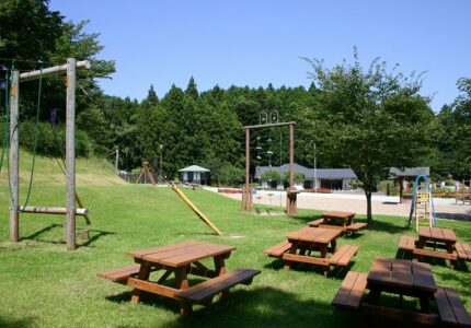 深山自然観察路・深山山麓少年の森「菱沼の郷」