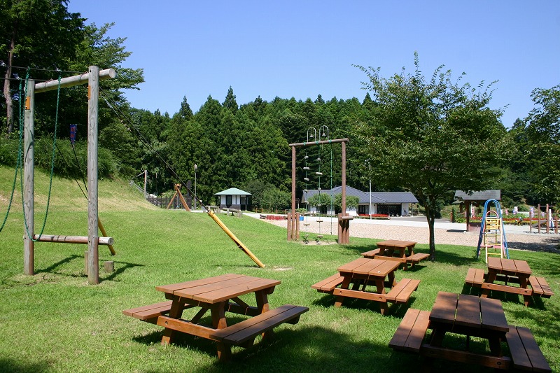 深山自然観察路・深山山麓少年の森「菱沼の郷」