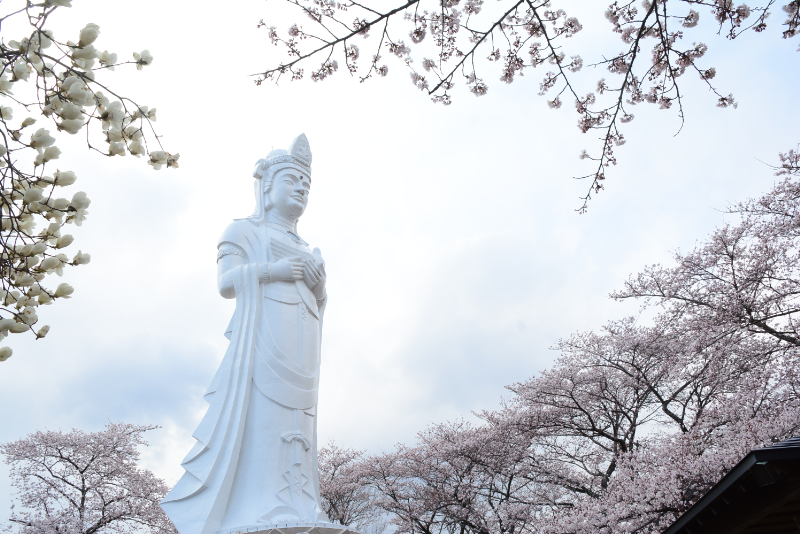 船岡平和観音