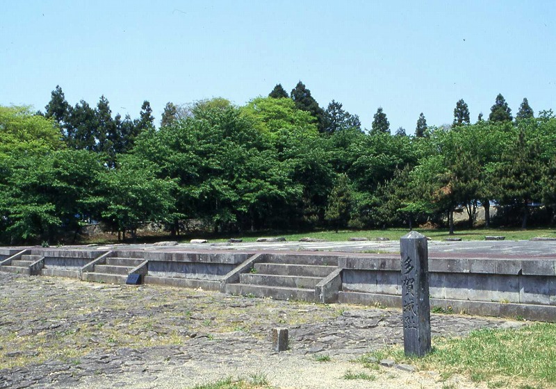 多賀城跡（政庁跡）［特別史跡］